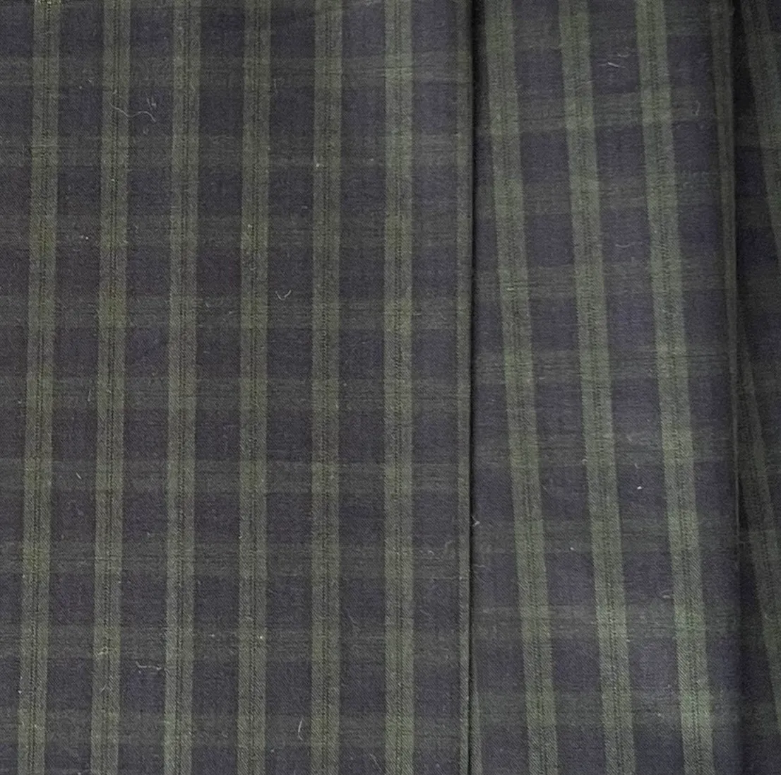 High-End Black Watch Plaid Cotton Poplin Shirting (Made in Italy)